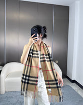 China Replica Burberry Scarf 44usd Only